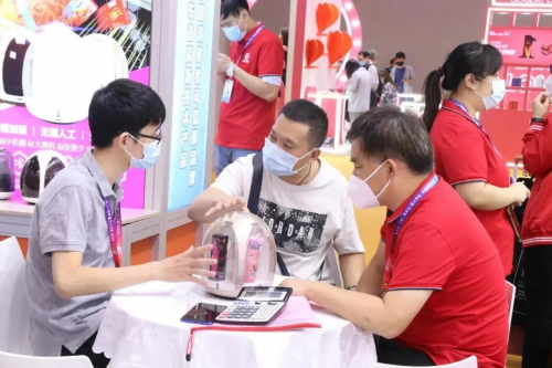 優(yōu)趣生活&趣愛閣誠邀您參加2020酒店用品行業(yè)盛會(圖6) 優(yōu)趣生活&趣愛閣誠邀您參加2020酒店用品行業(yè)盛會(圖6)